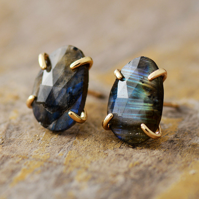 Women'S Fashion E Commerce - Pendientes de piedra alargada de comercio