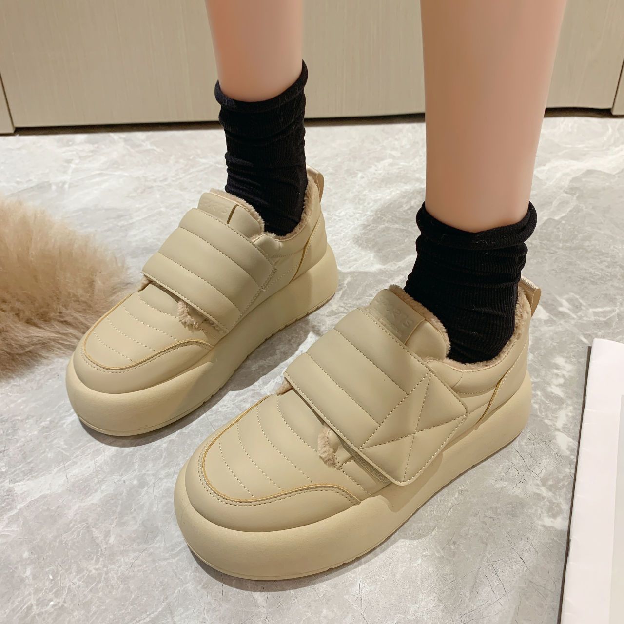 Zapatillas de deporte blancas  - Women'S Fashion Velcro Sneakers reseña y precio