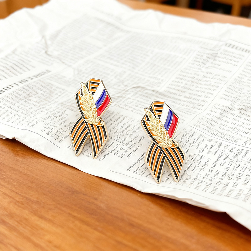 Broche de esmalte patriótico c - Women Fashion History reseña y precio